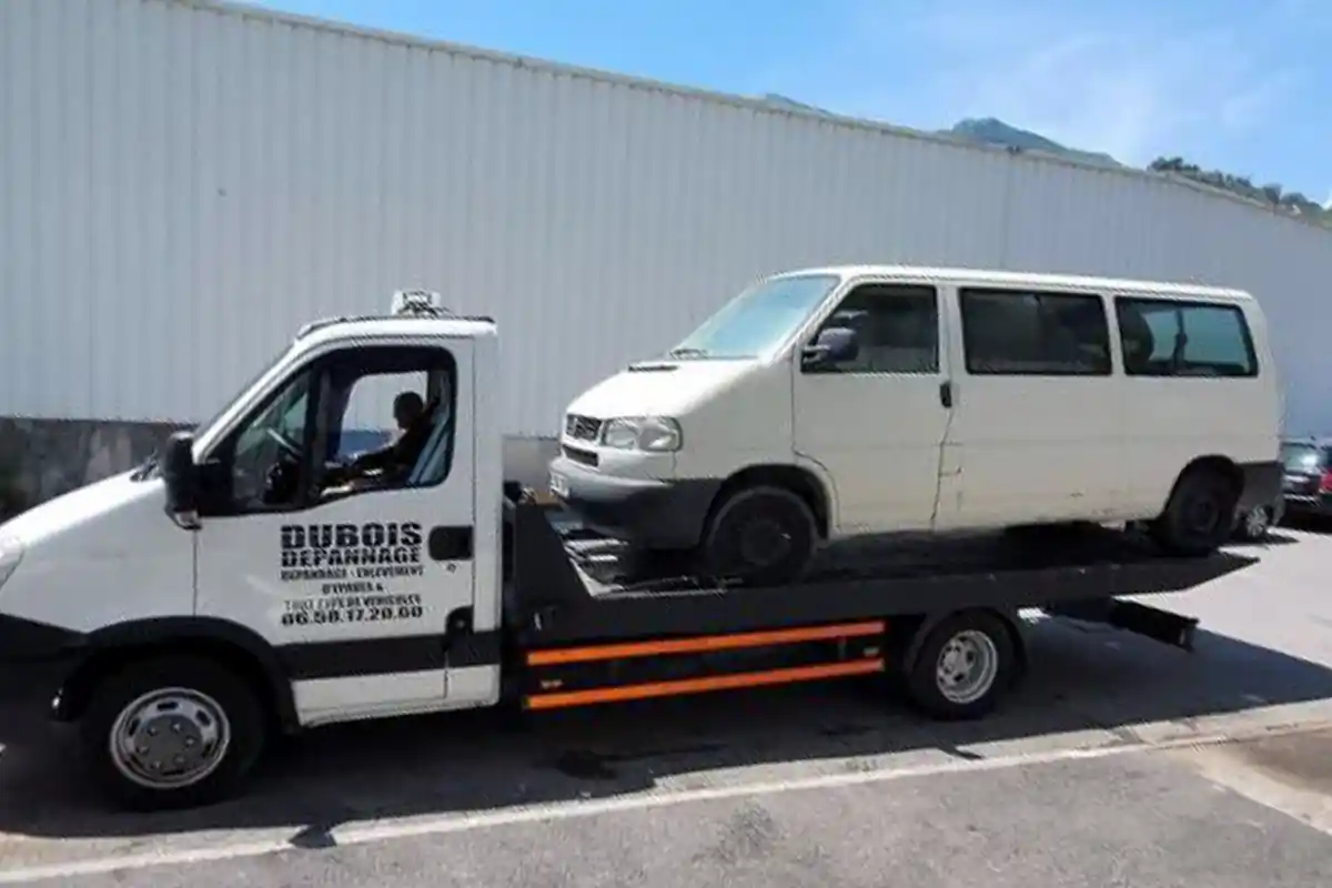 Remorqueur de camionnette à Nice dans les Alpes-Maritimes (06)